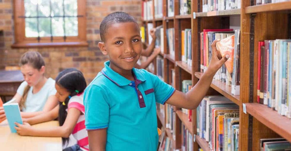 Creating an Effective Classroom Library for Back to School
