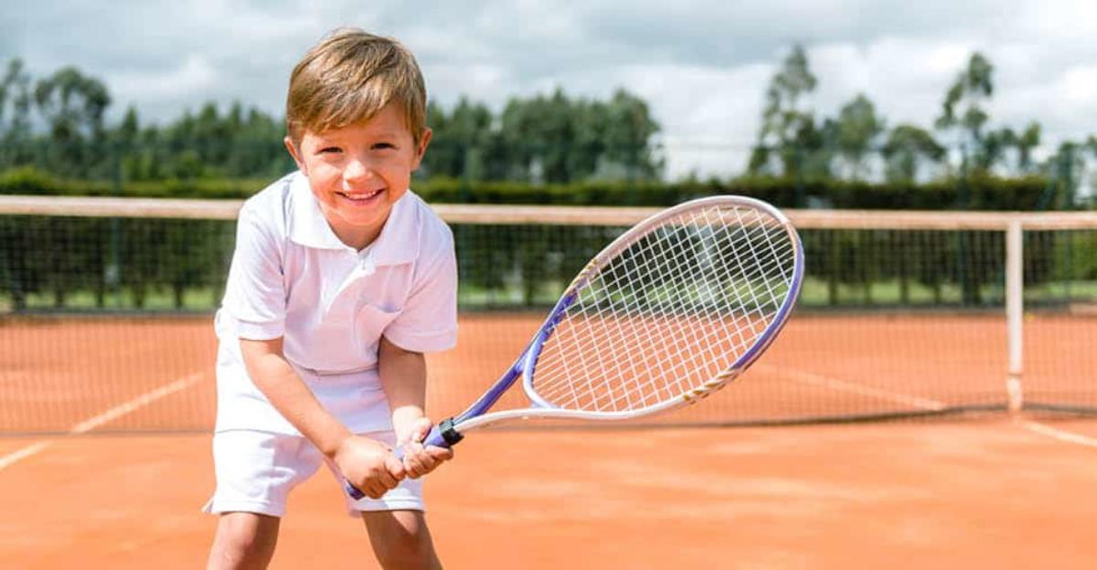 kleur heet hier Tennis for Elementary and Middle School Physical Education