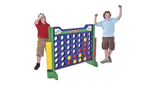 kids playing giant connect 4 game