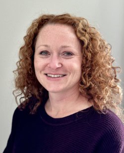 Headshot of Dr. Jennifer Slavick