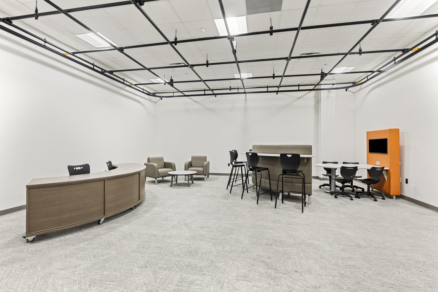 Authentic Learning Environments: A New Approach
